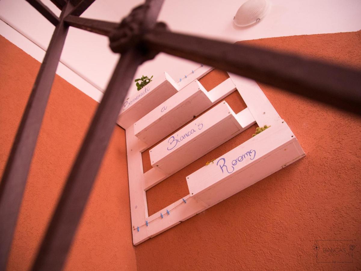Bianca'S Rooms Trani Εξωτερικό φωτογραφία